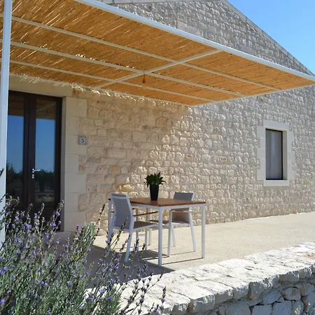 Pensión Antica Masseria Timparuci