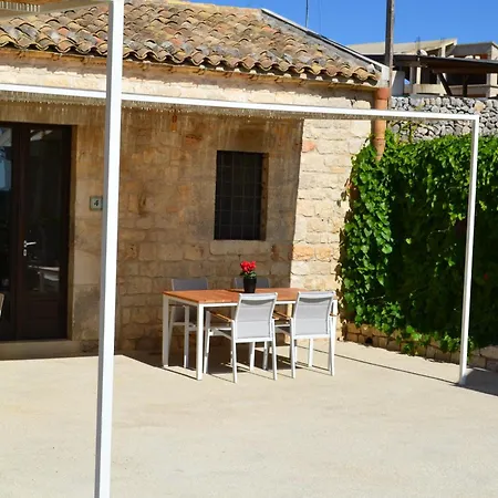 Antica Masseria Timparuci Pensión Módica