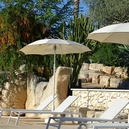 Antica Masseria Timparuci 4*