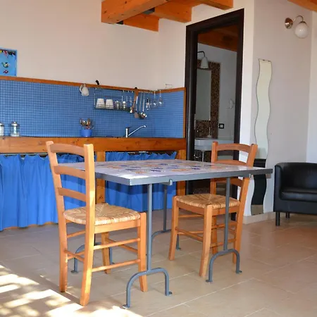 Antica Masseria Timparuci Guest house 3*