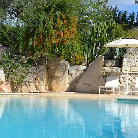 Antica Masseria Timparuci 4*